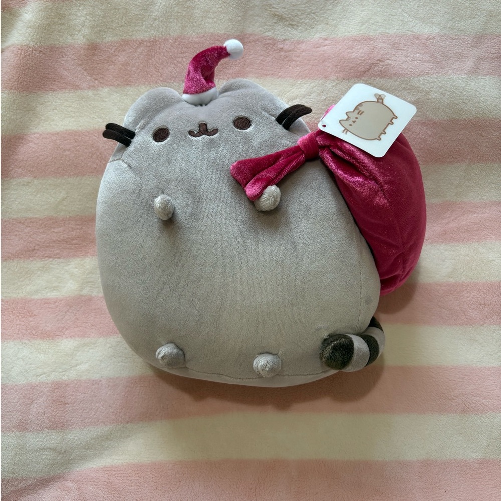 NEW Gund Pusheen Santa Claws Christmas Plush